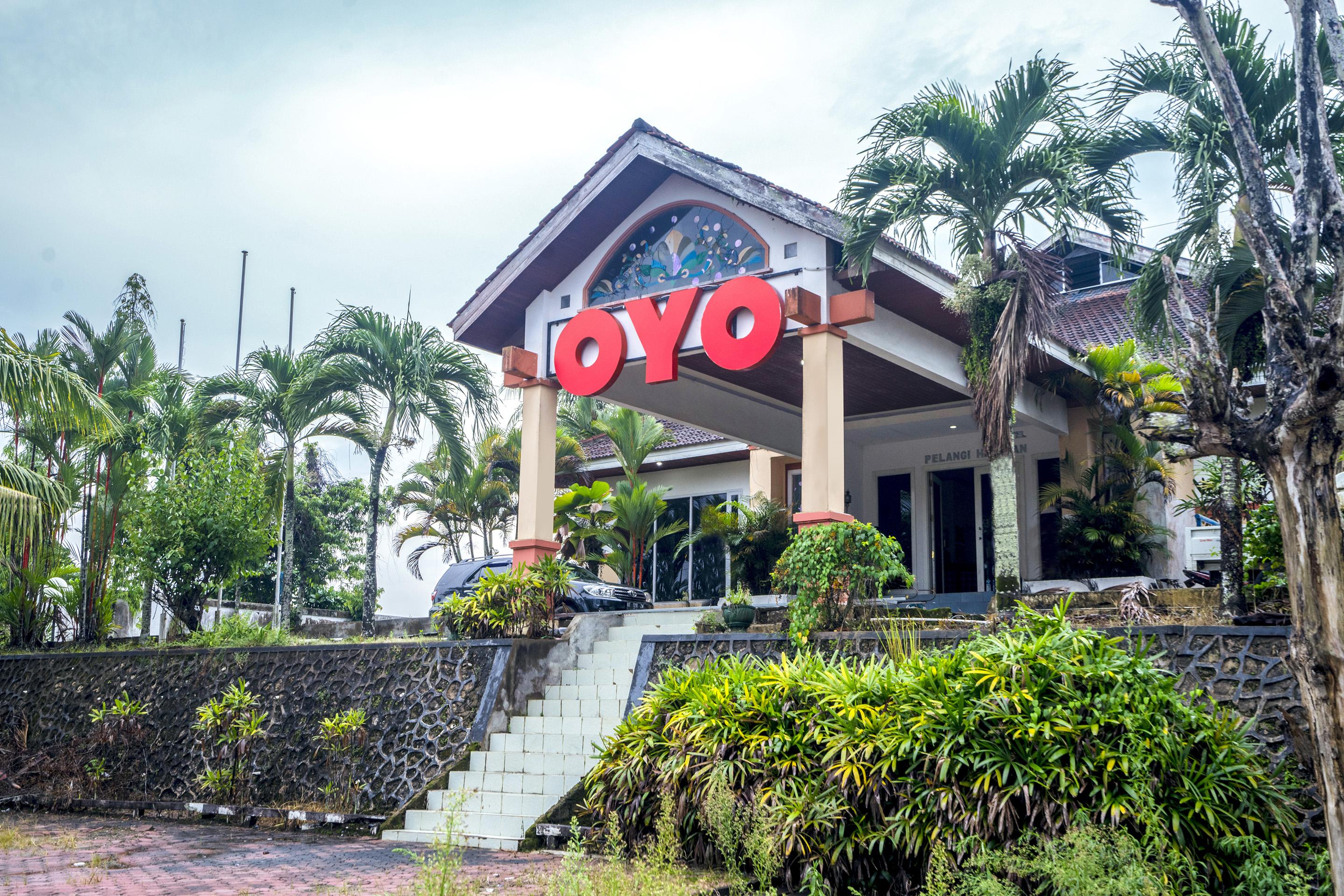 Oyo 1989 Hotel Pelangi Harapan Samarinda Eksteriør billede